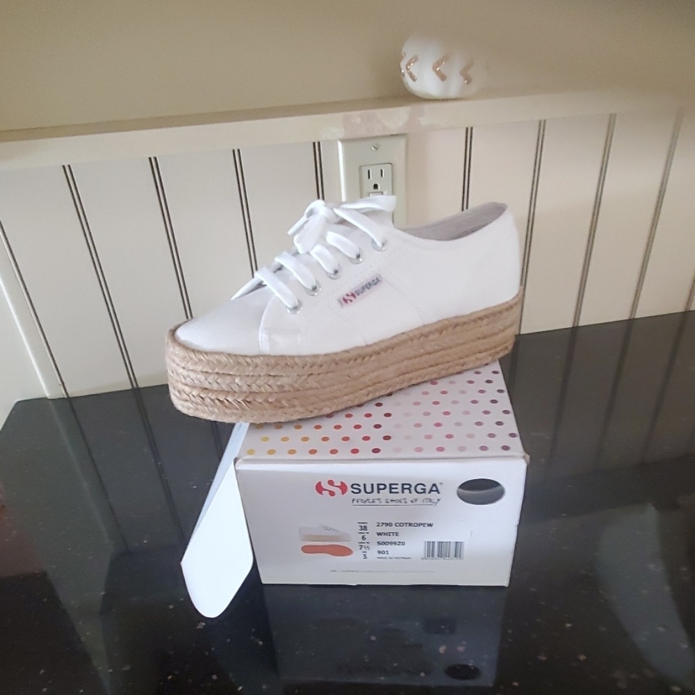 Superga